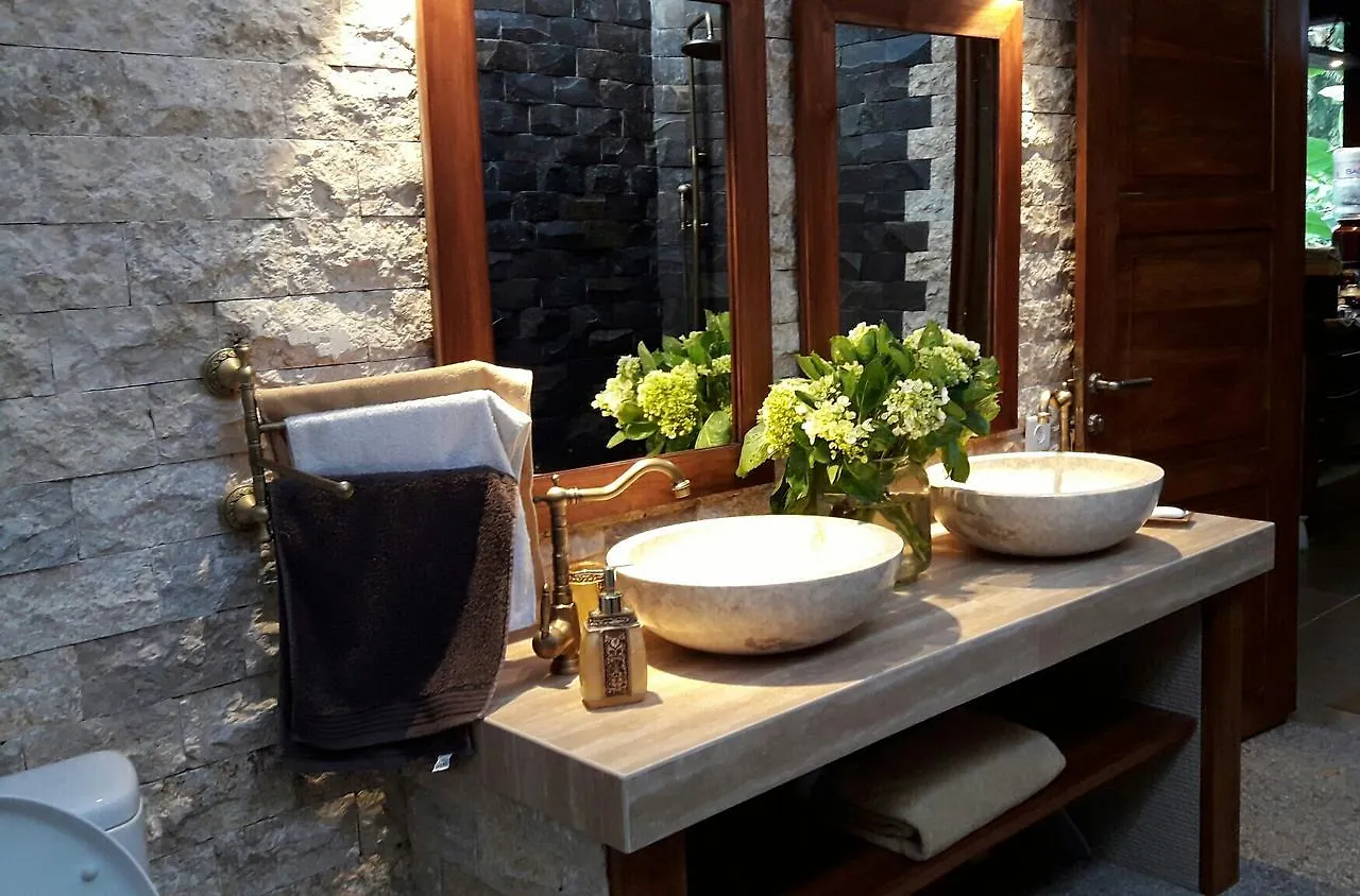 A Priori Villa Ubud 0*, ウブド