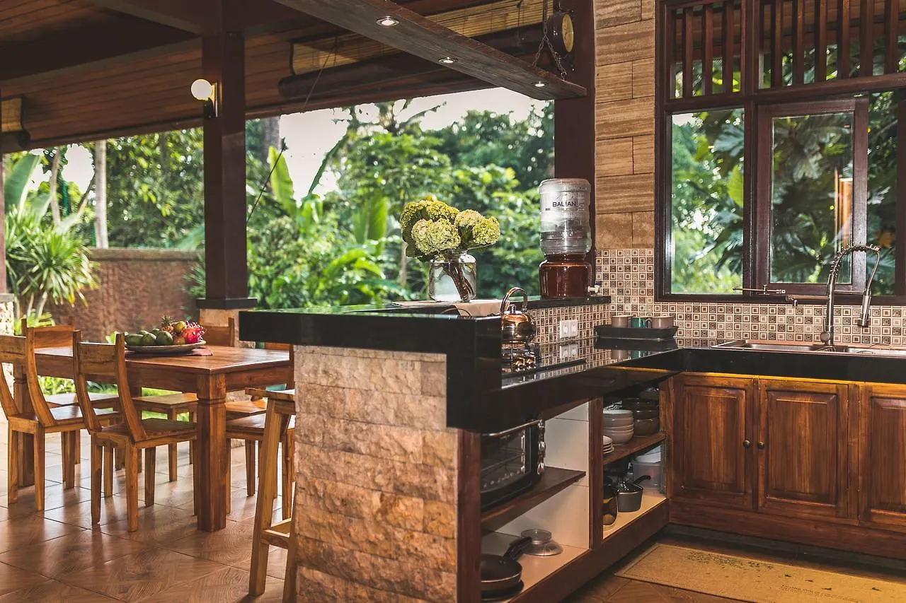 A Priori Villa Ubud  ウブド